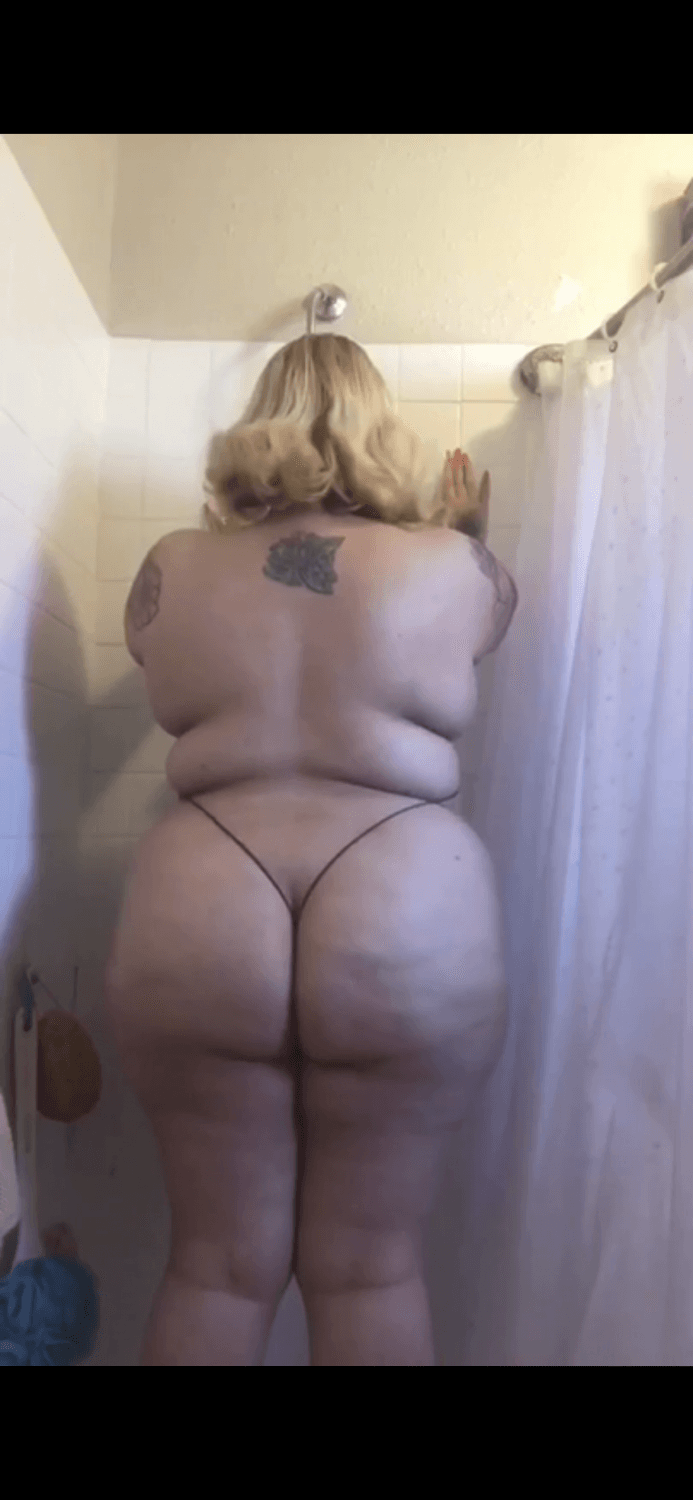 Bbw Latina in bikini