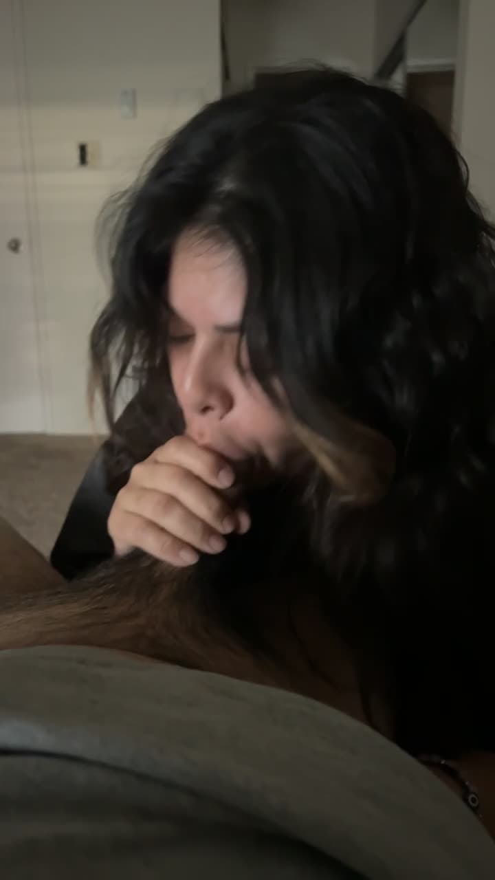 3F MILF Hook App Hook Up