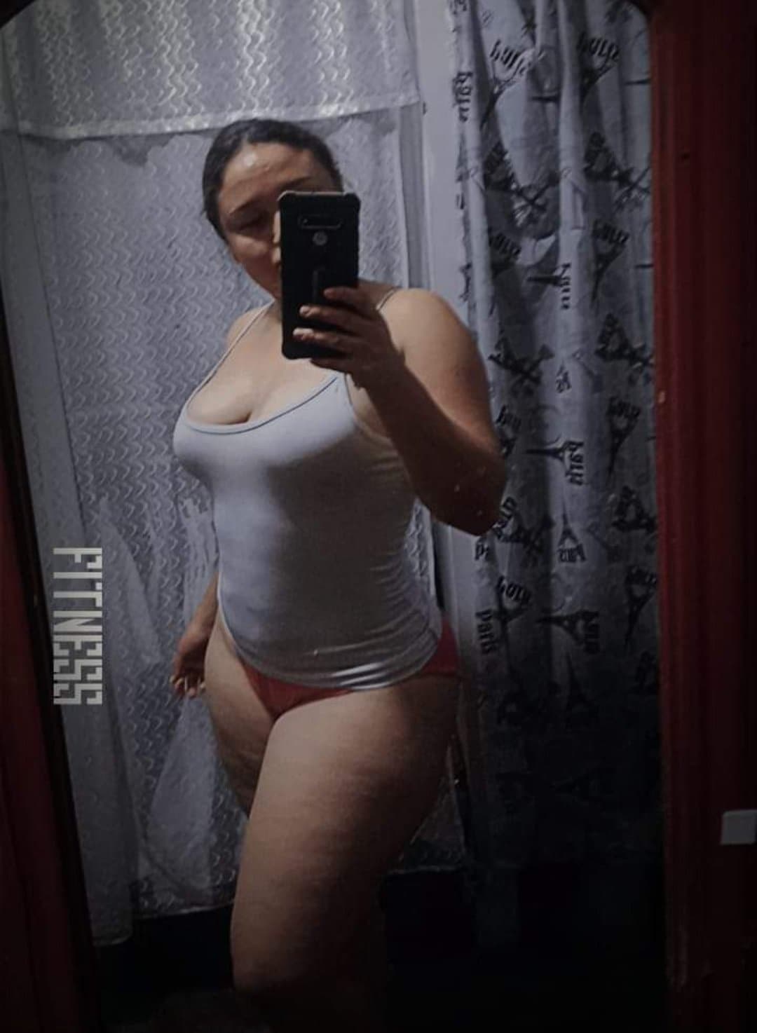 Aporte de un aficionado- mamita con un tremendo y delicioso culote ???❤️❤️