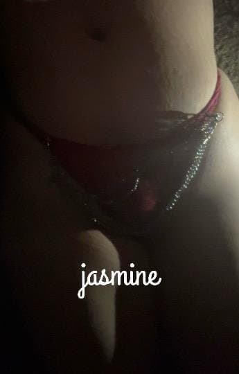 Click to view full size 22 year old Jasmine escort in Orange County ca