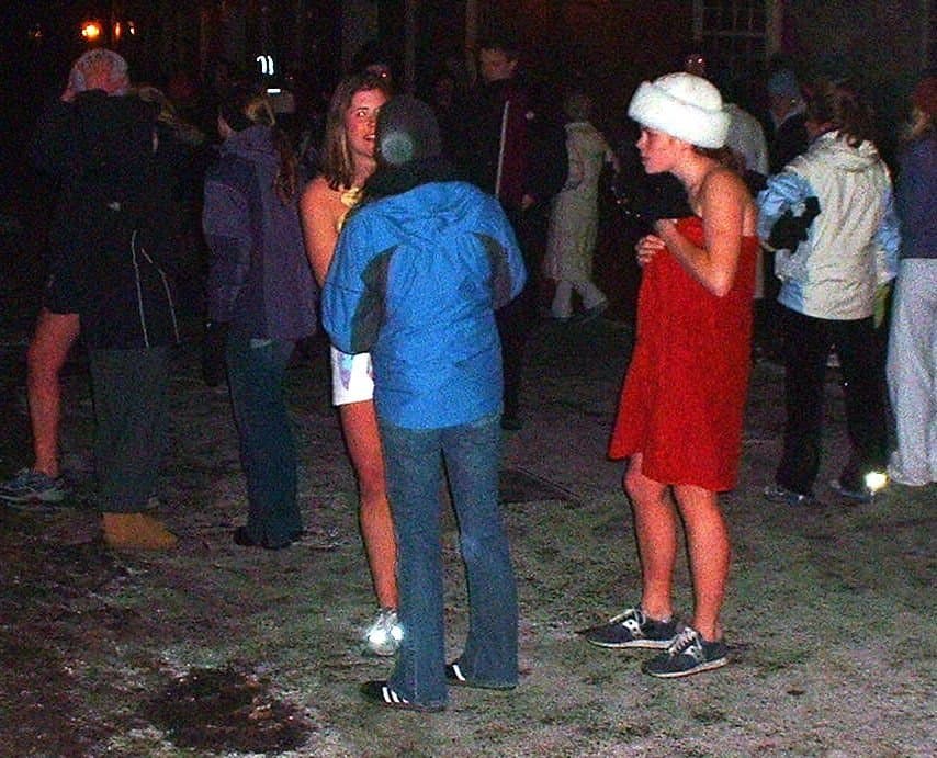 Passeio Mundial de Bicicleta Nua