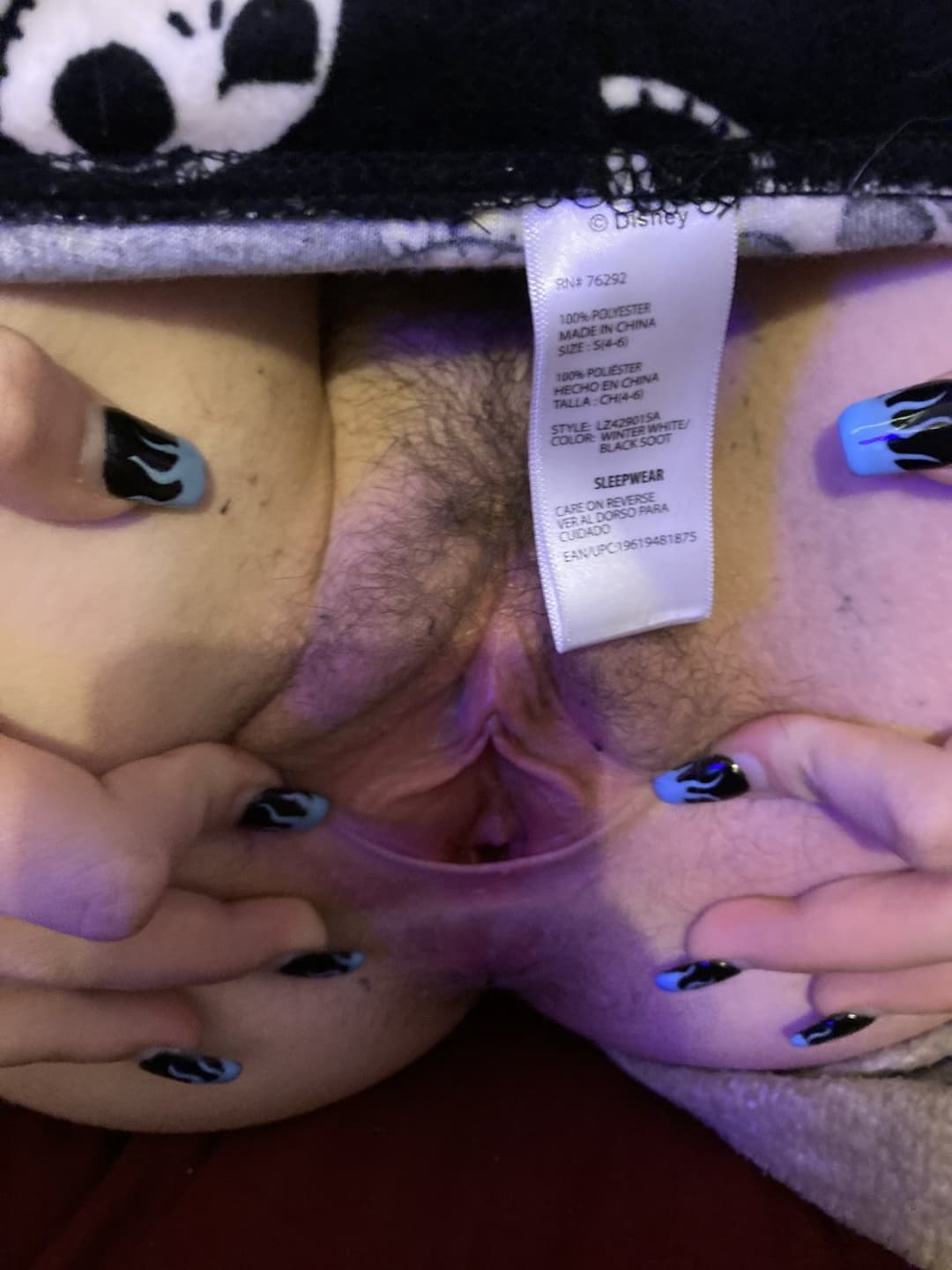 i love thinking of guys bigger then me plowing my girls tight hole