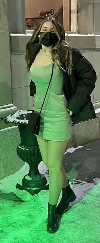 Click to view full size Busty and Sexy Canadian College Teen Slut Briana Zander (@briana.j.z)