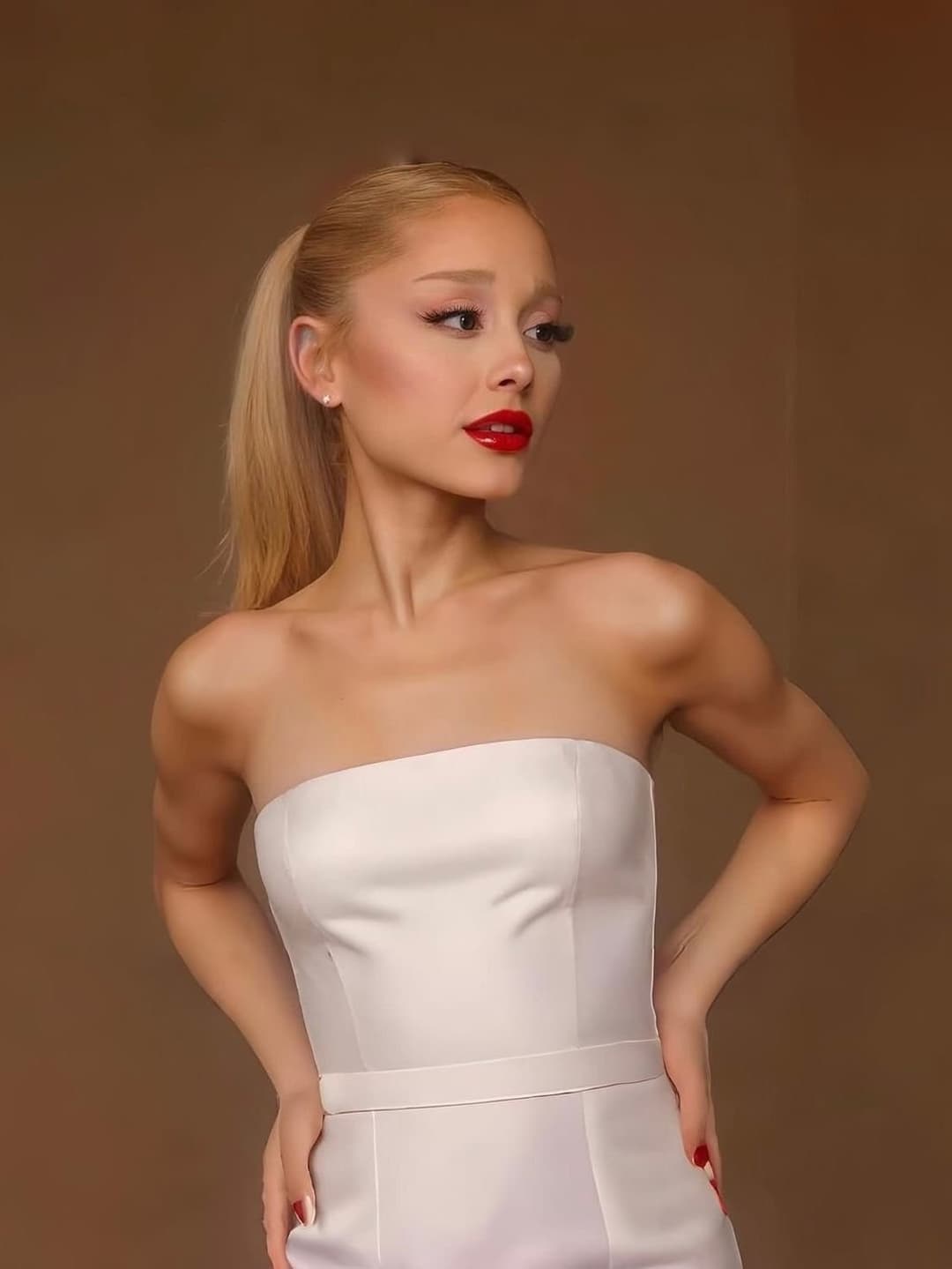 Ariana Grande is the best porn ?