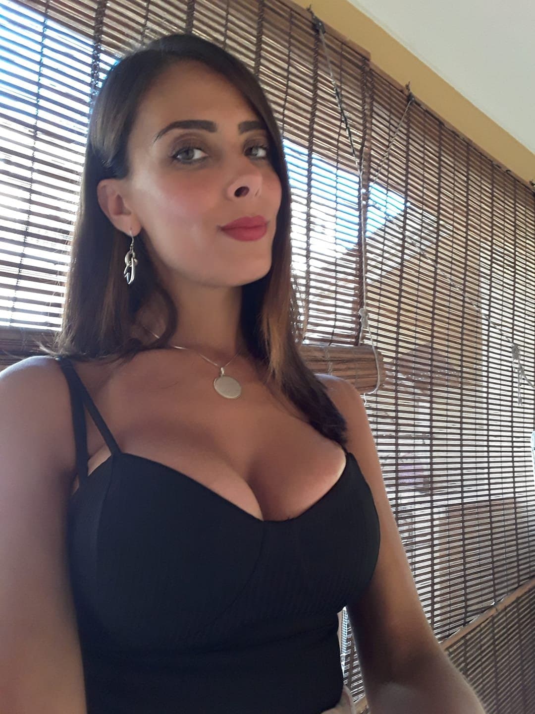 Sarah big tits to save&repost