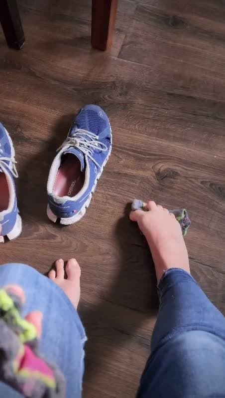 Kareen my skinny petite beauty with long toes!