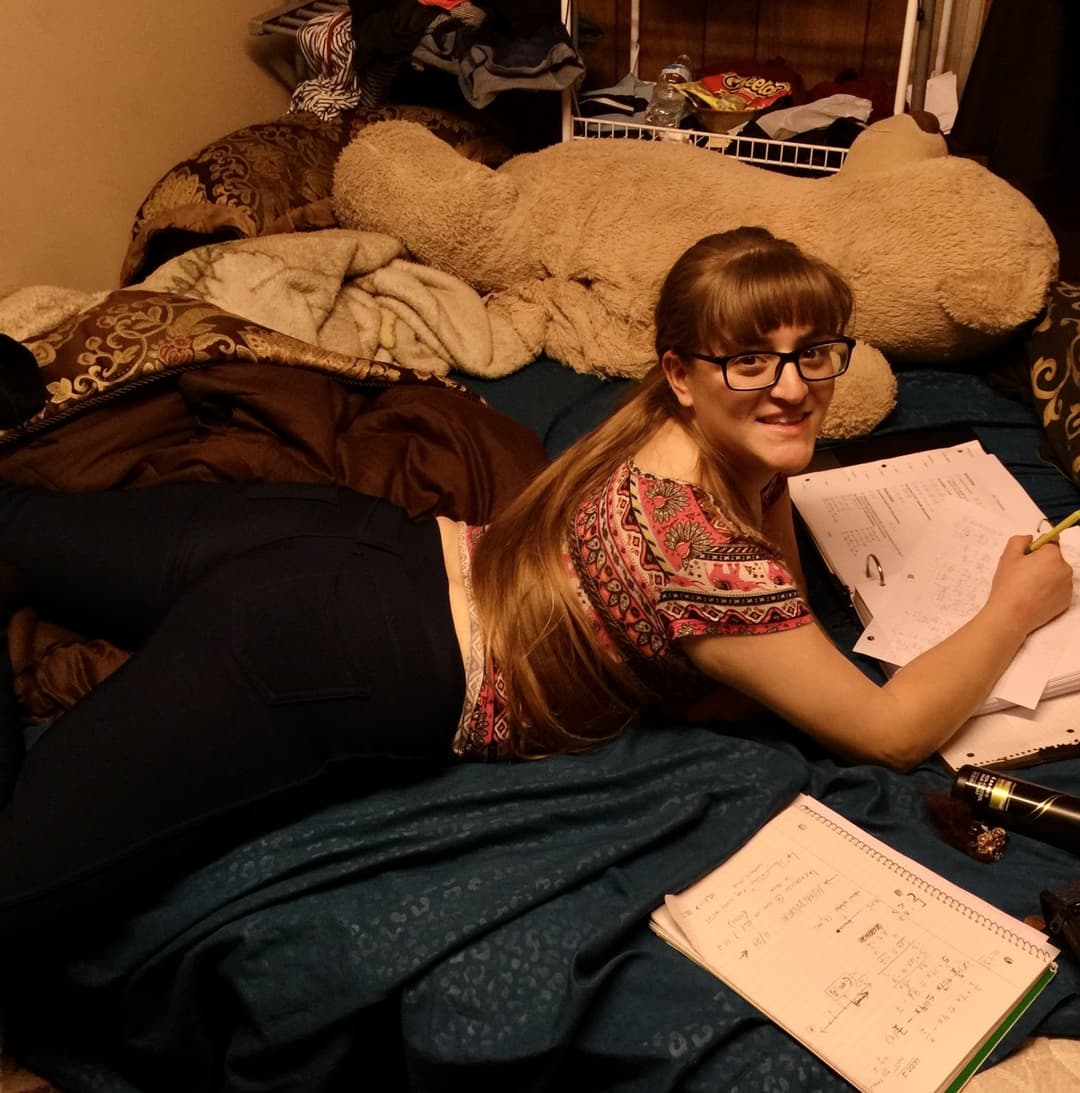 Who doesn’t love slutty nerds