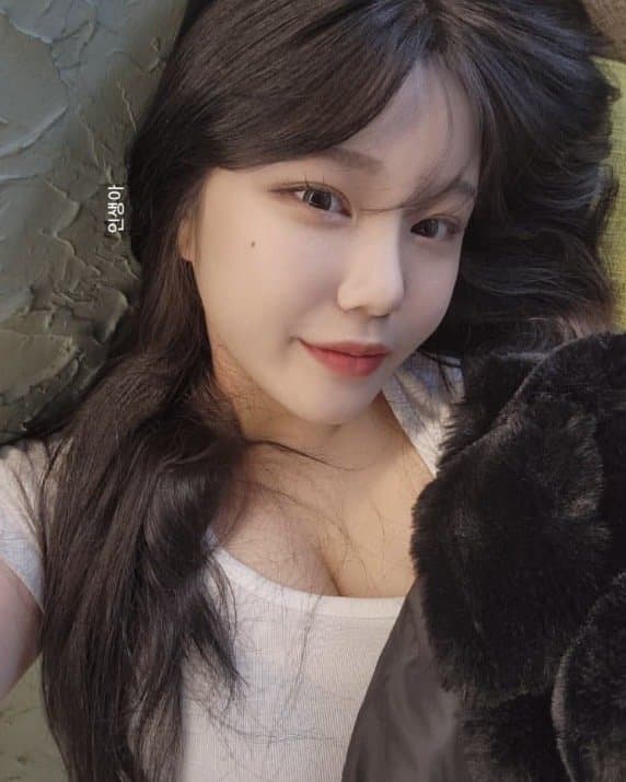 03년생 윤서? korea korean korean slut asia asian asian slut