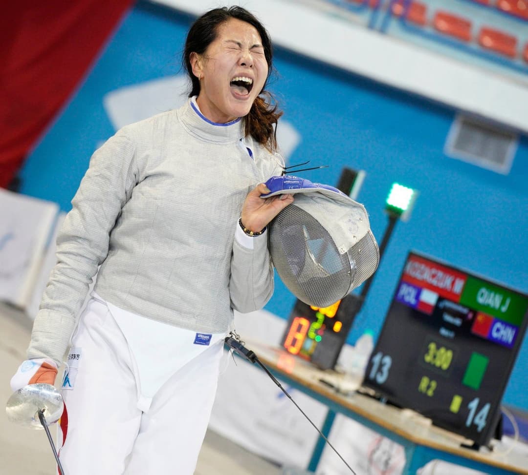 Chinese model Qianjiarui only want white man and white hard cock!