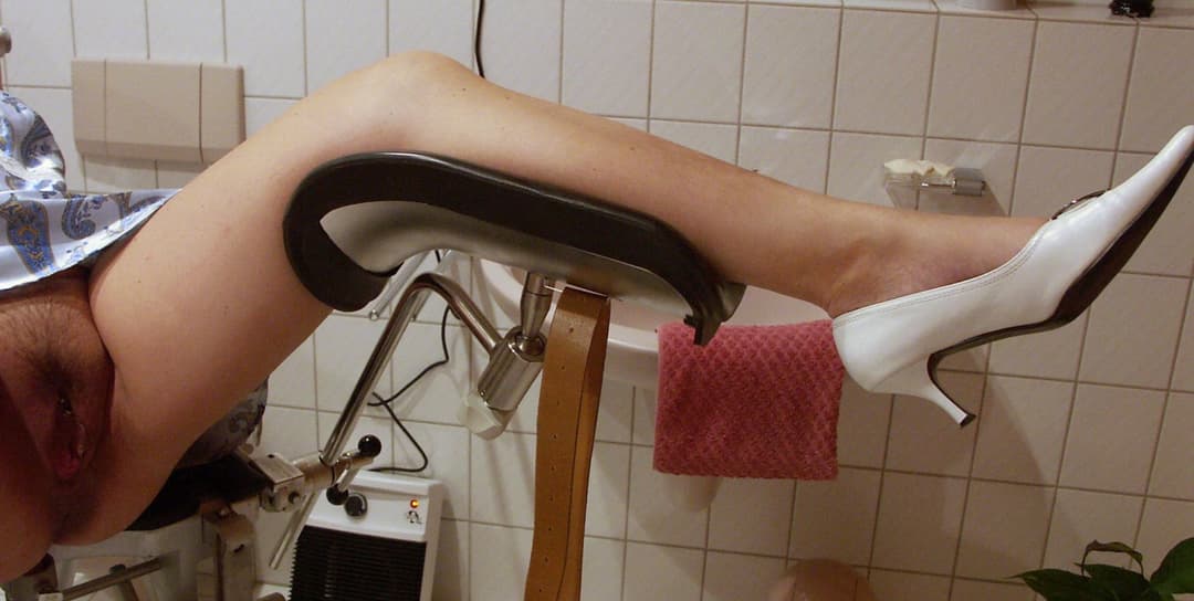 Click to view full size Gyno Exam of my wife