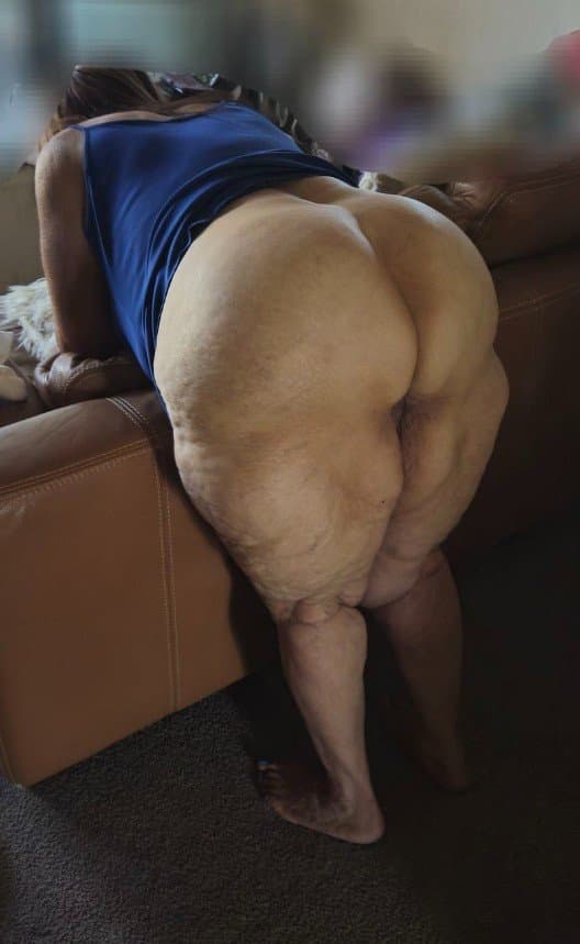 Click to view full size Big Booty Bbw Granny From Ga I Her Pussy???? I Met Her In Walmart