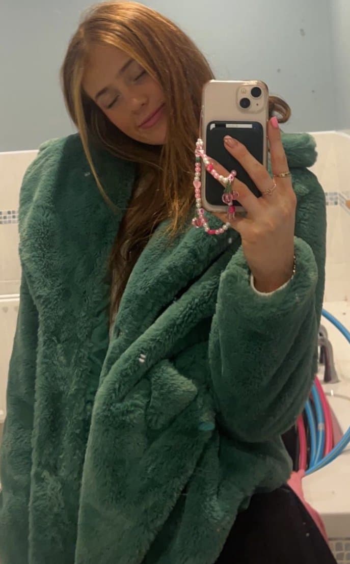 Barely legal petite redhead cousin