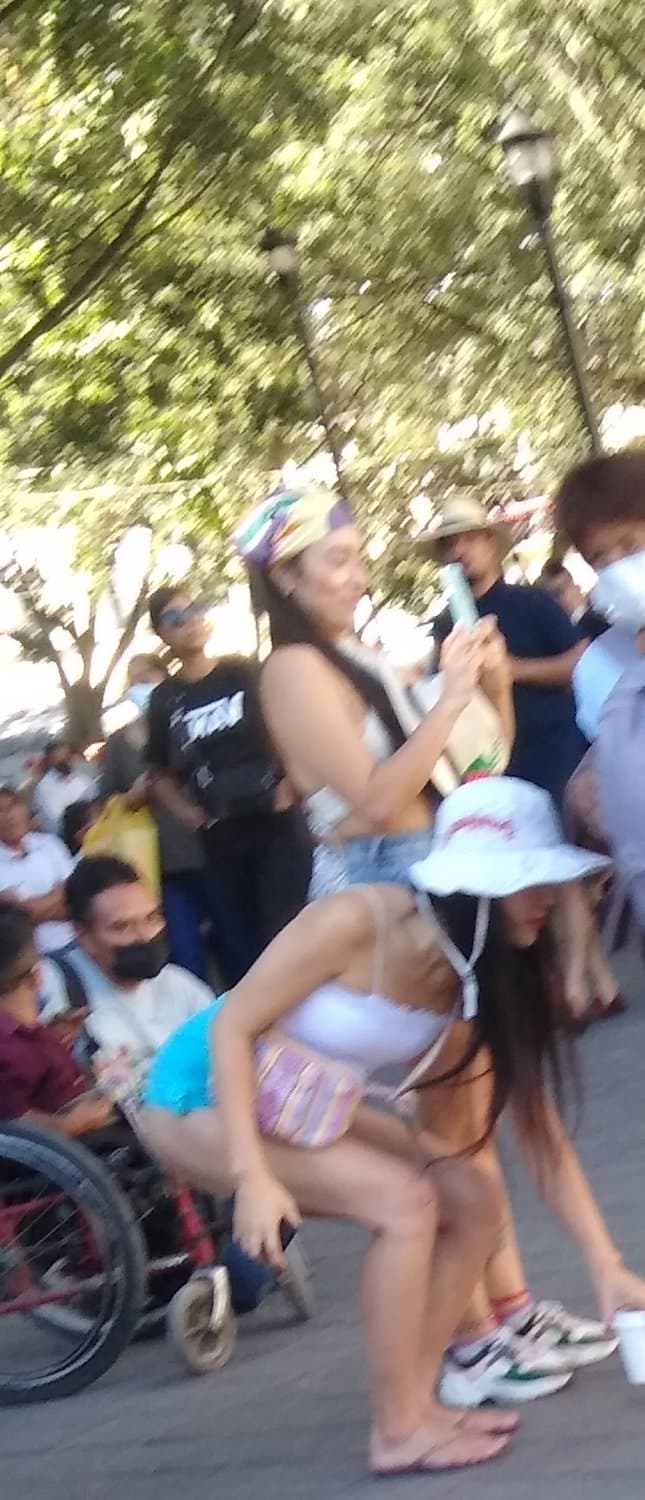 Skinny girl, showing a little peach