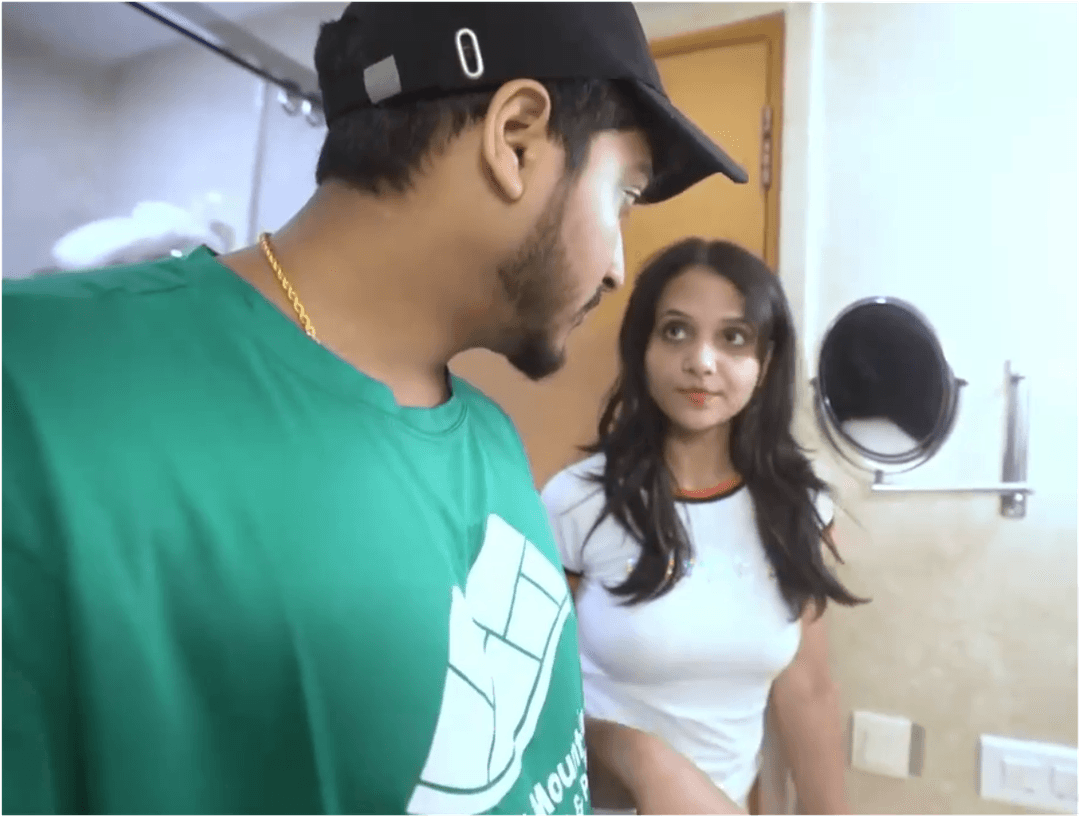 Plumber Boy Seduces the Sexy Lady for the Hardcore Fucking SexFantasy