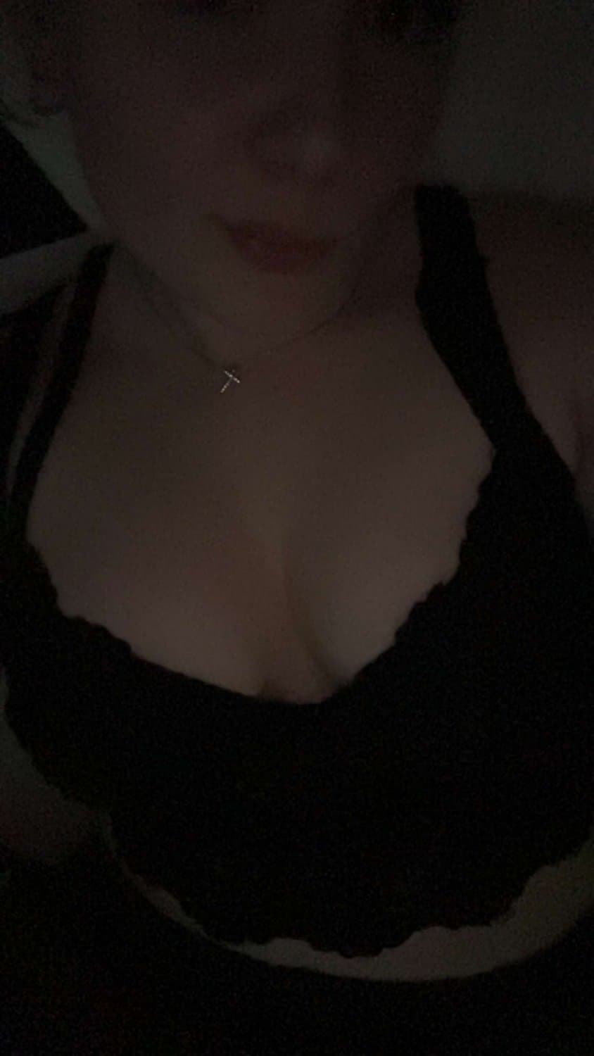 Last Chance: 100 Followers today and i will post the Sextape! Last Chance ??