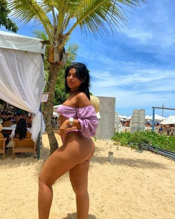 Sou apaixonado nessa bunda ? bunda mais linda de Porto seguro, se tiver outra manda na dm