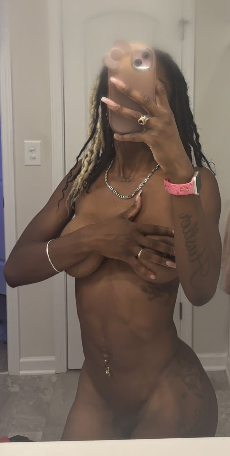 Ebony Slim Thick Dreadhead Charlotte Thot xohunnitband