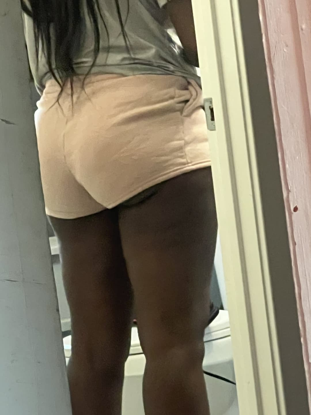 Thick big booty darkskin cousin