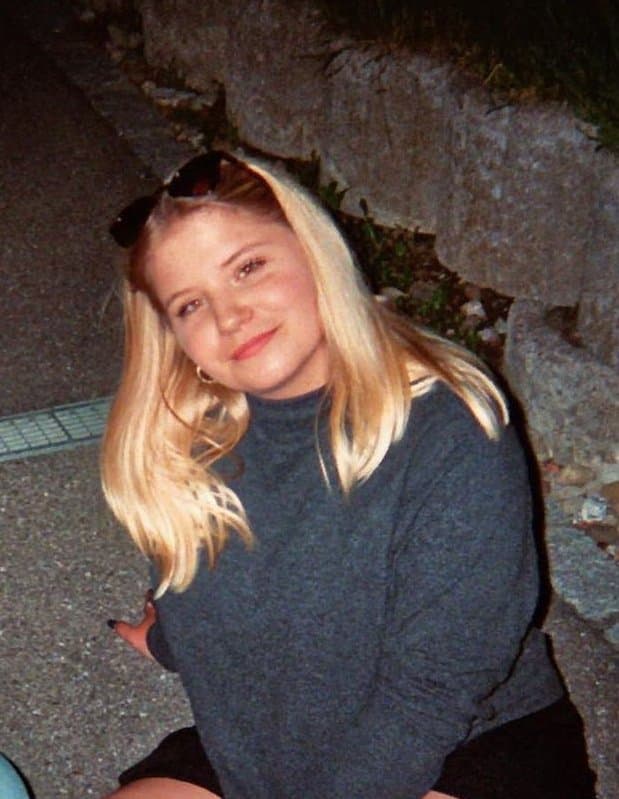 Swiss blonde takes BBC backshots