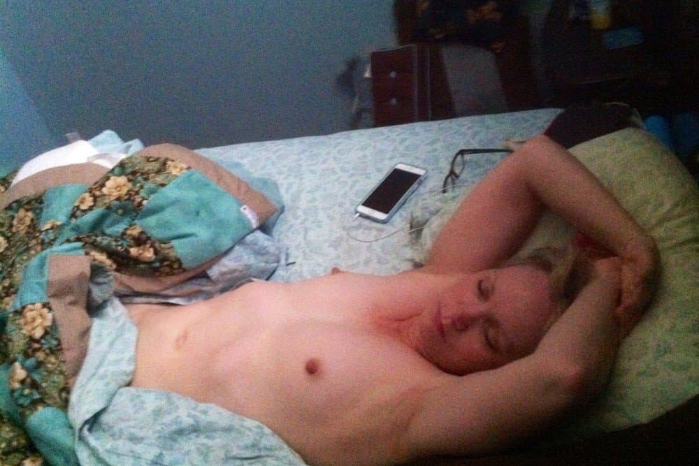 Dana, 60yo gilf, show her assets