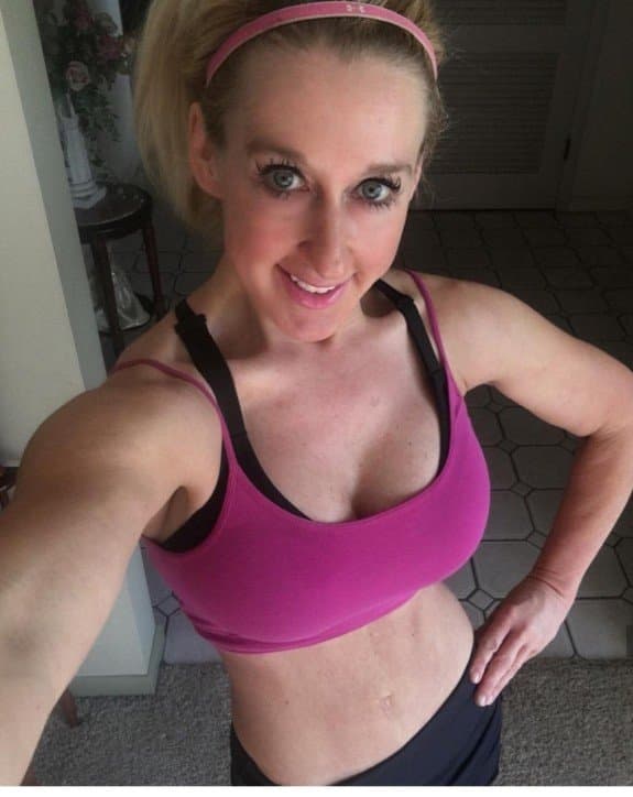 BLonde milf teacher sexts and fucks her teen student