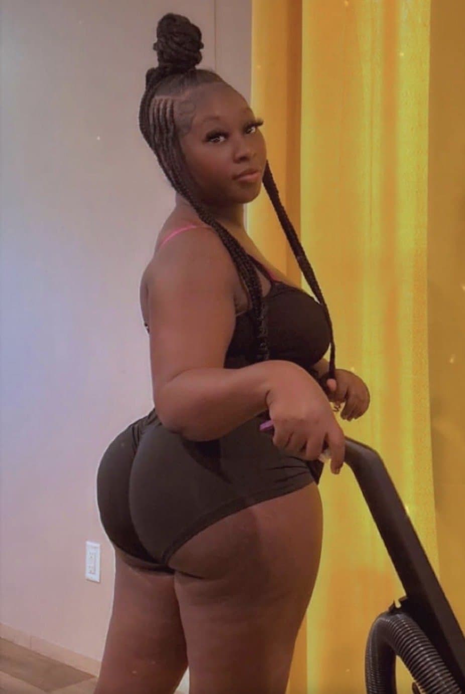 Click to view full size Karma Noonie