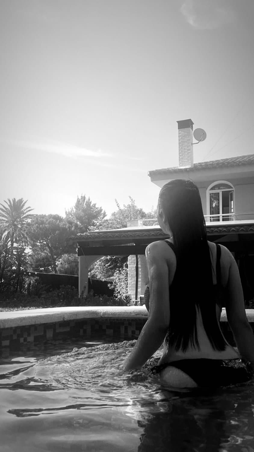 *21 años tiene esta hembra tetona