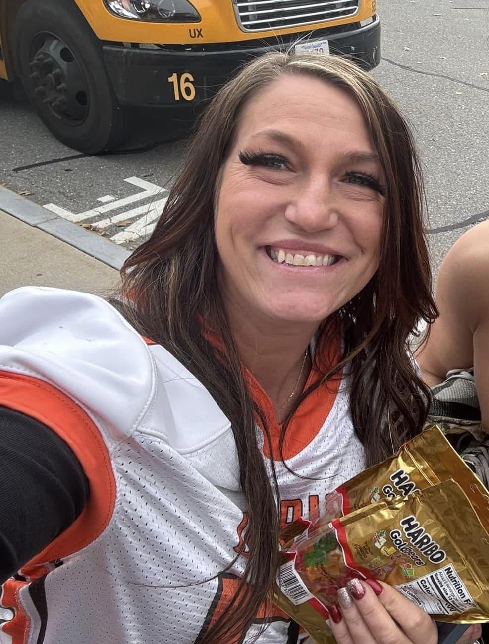 Kayleigh continues the trend of conservative women getting naked & slutty on camera