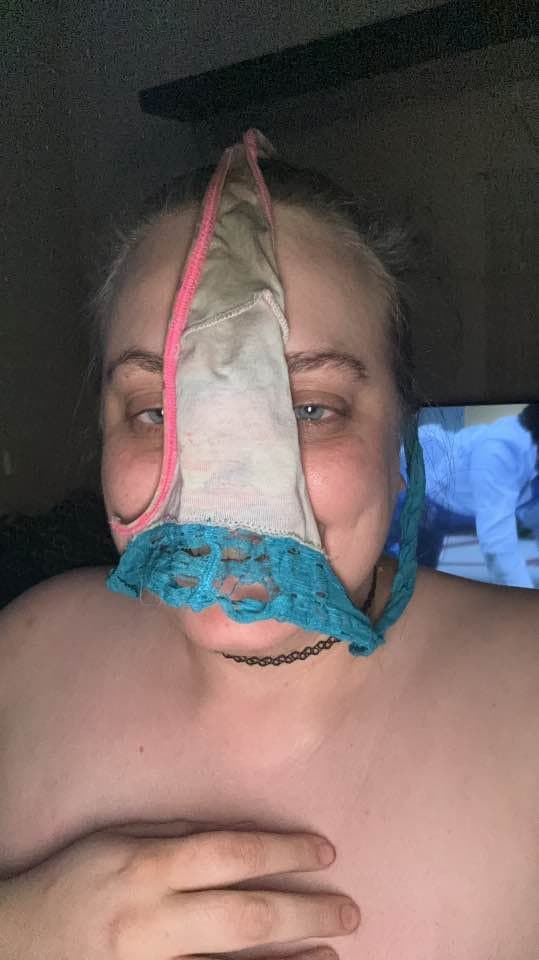 Pig slut Stella gooning dildo mouth whore