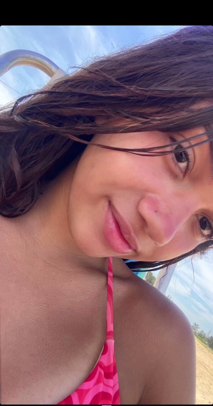 Anna laura, novinha escolar gostosa