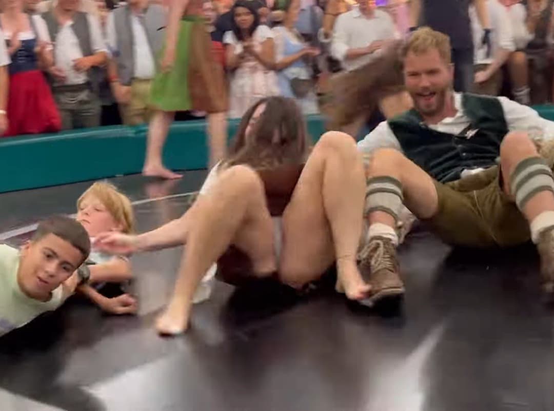 Click to view full size Devils Wheel Upskirts Pt. 2