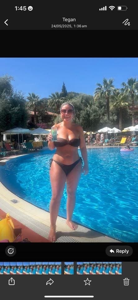 Woman who face planted and show her fatt ass at hers kids school parent racing. Who Has her nude. DM