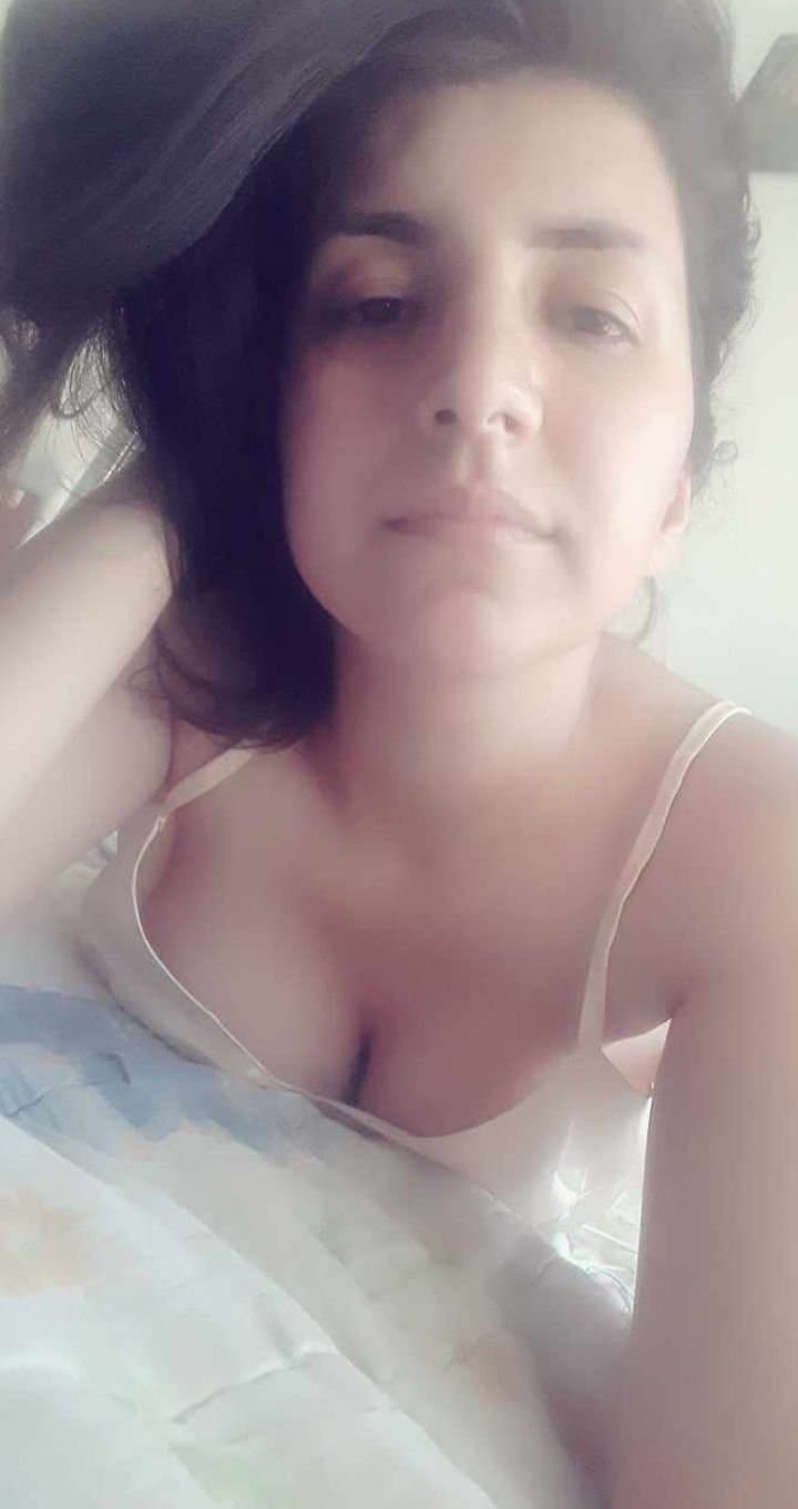 Click to view full size Arab syrian horny sex girl