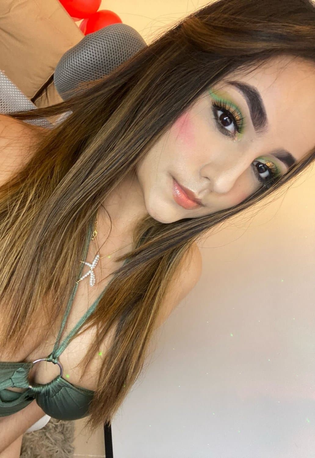 Su belleza no es lo único atractivo de ella... QUÉ OPINAN