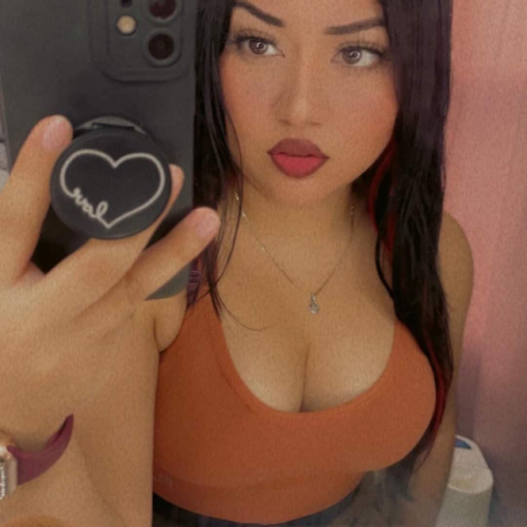 Mireya yamilet lopez latina chicago slut IG:_yamilet21