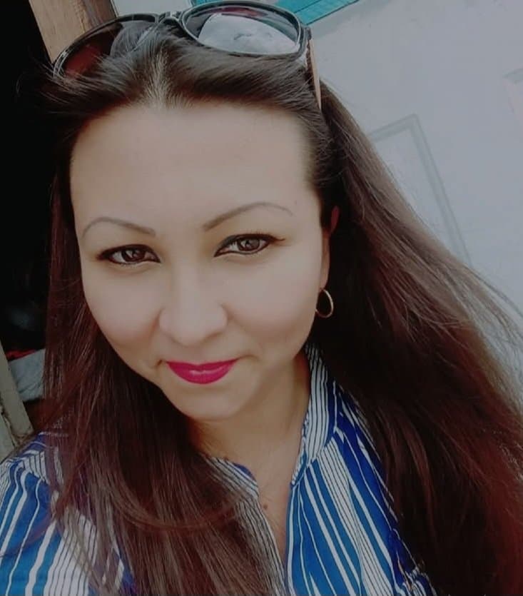 Señora cachonda y putita le gusta que se la follen tiene un culo perfecto que te vuelve loco