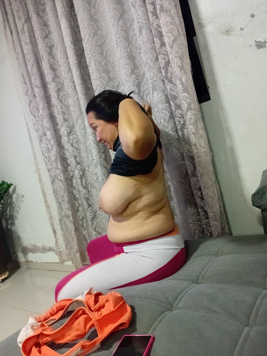 Minha esposa quem gostou comenta e chama pv