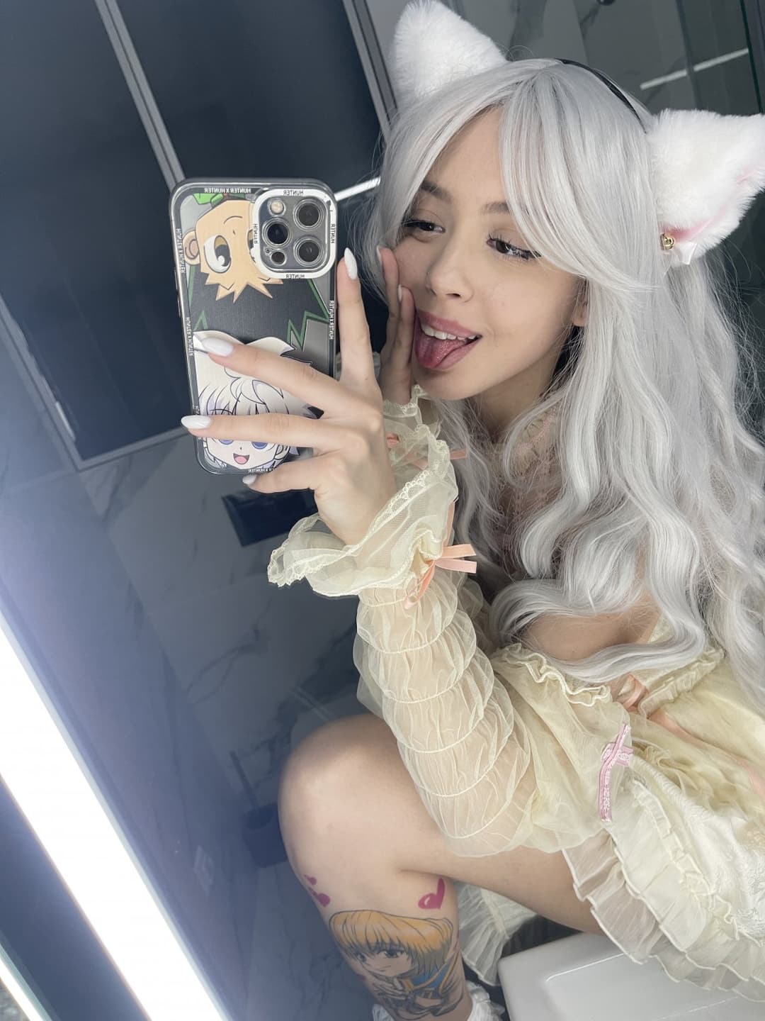 My outfit for our first date ?