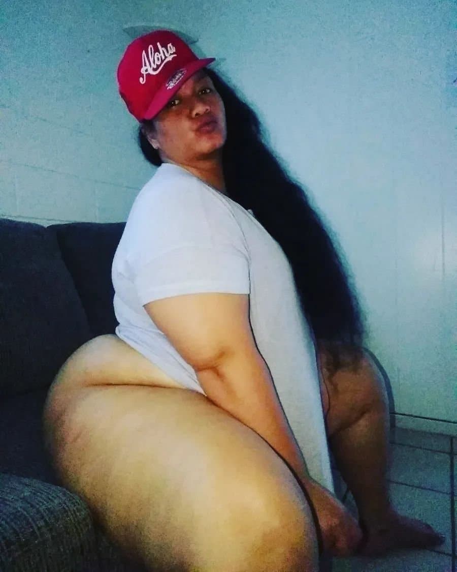 Thicpoly808 Big Booty Polynesian BBW