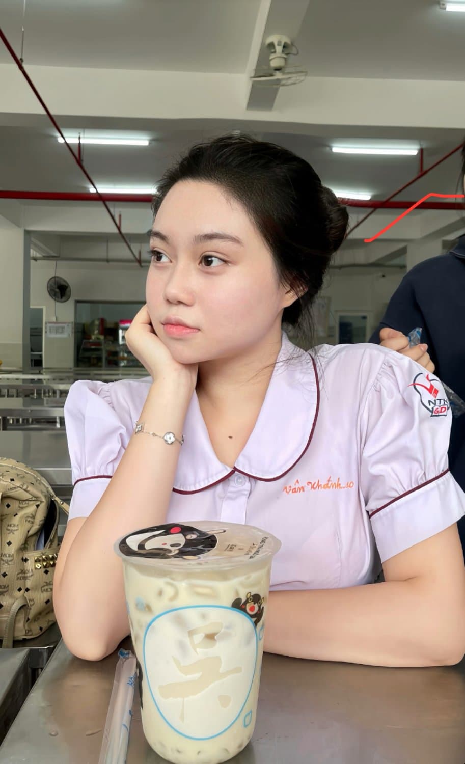 Thấy nhiều ae thích con này nên vắt tiếp cho ae đã con mắt