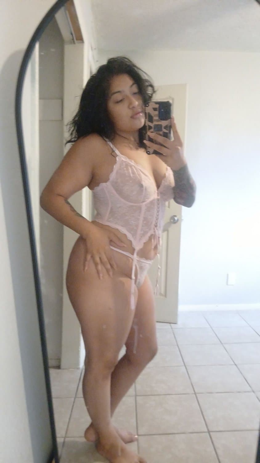 Webslut Winter Zarate Texas Barber