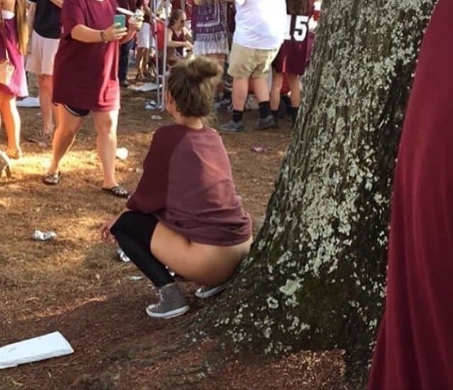 Pissing girls ❤️❤️