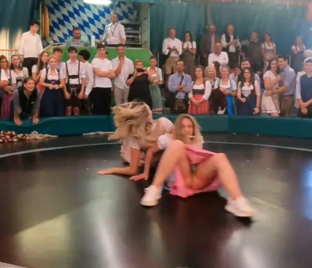 Click to view full size Devils Wheel Upskirts Pt. 2