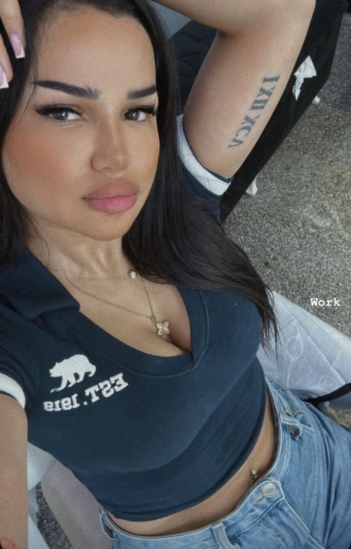 Sexy glamour feet pedicure woman sexy tits