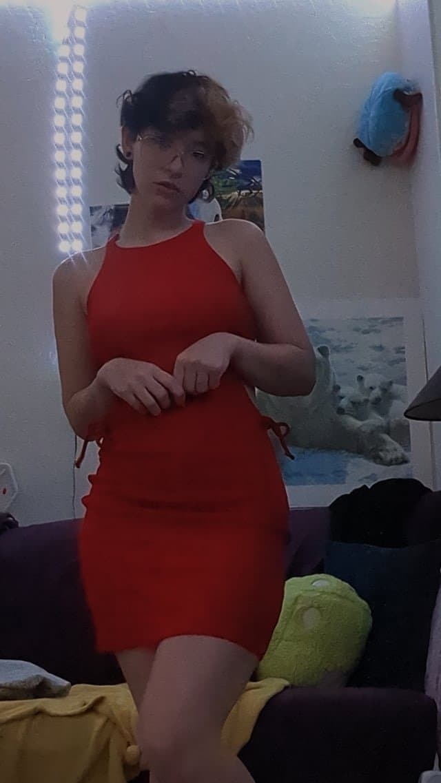 Tomboy short Hair Dyke stud Ren