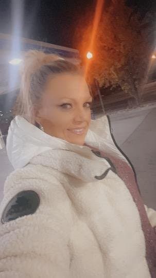 45 year old blonde Candi  Married  High School mom and middle school escort in las Vegas