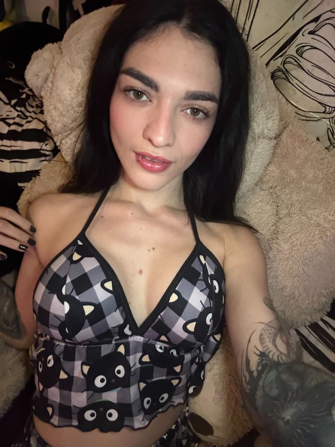 Darker than your secrets, prettier than your dreams