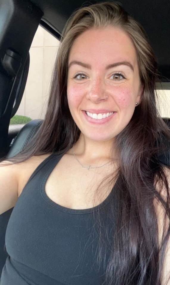 Catherine 27 loves dirty comments, DP, BBC, free use, and MFM at the pool.