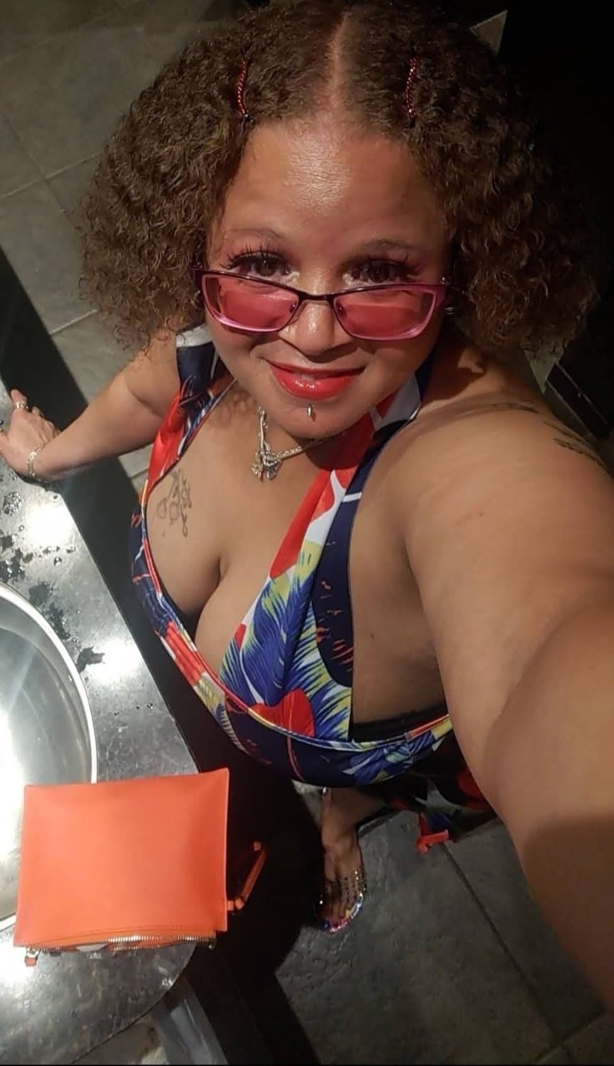 BEAUTIFUL SEXY HUGE THICK REDBONE GRANNY MATURE BIG HUGE THICK SSBBW BBW ASS GOONER MATERIAL