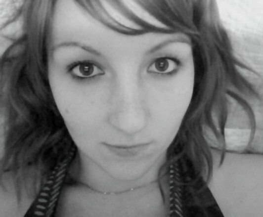 Pauline, Pute du net Française et truie anale, French webwhore and anal pig